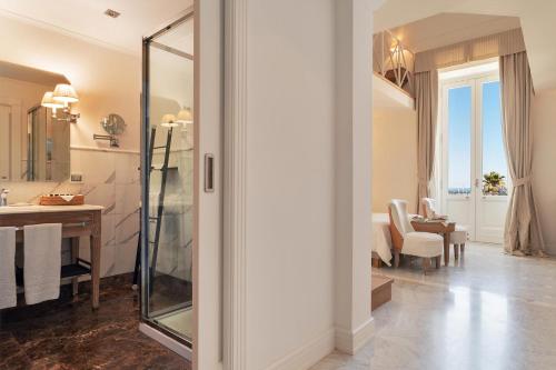 Junior Suite - Split Level