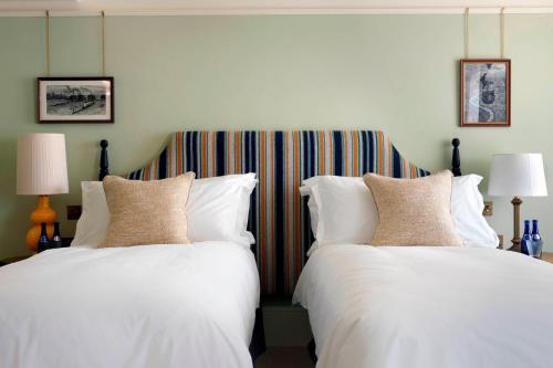 Classic Twin Room