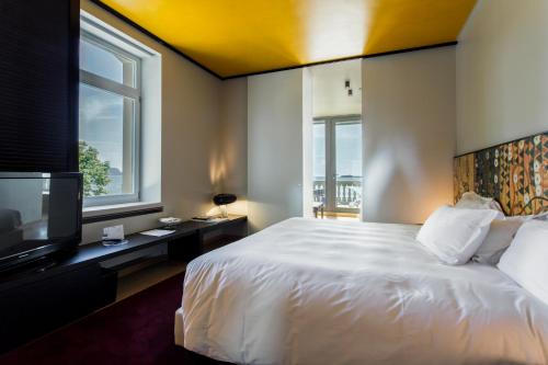 Junior Suite with Terrace