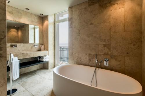 Junior Suite with Terrace