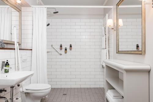 Two Bedroom Apartment