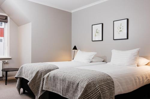 Three Bedroom Apartment