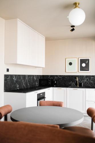 One Bedroom Apartment