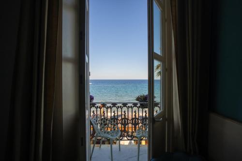 Superior Double or Twin Room with Sea View