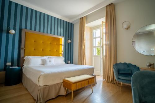 Deluxe Double or Twin Room with Terrace