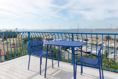 Double Room with Sea view and Terrace - Second Floor
