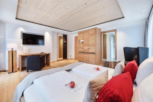 Superior Double Room with Bath