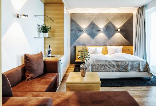 Junior Suite with Lake View