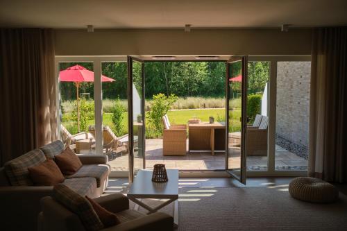 Two bedroom Apartment with Garden view