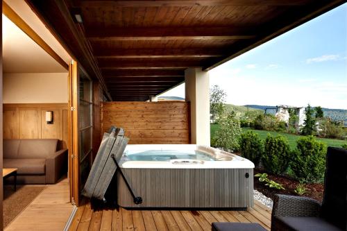 Luxury Suite with Terrace