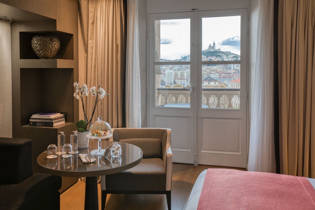 1 King Classic Harbour View Terrace