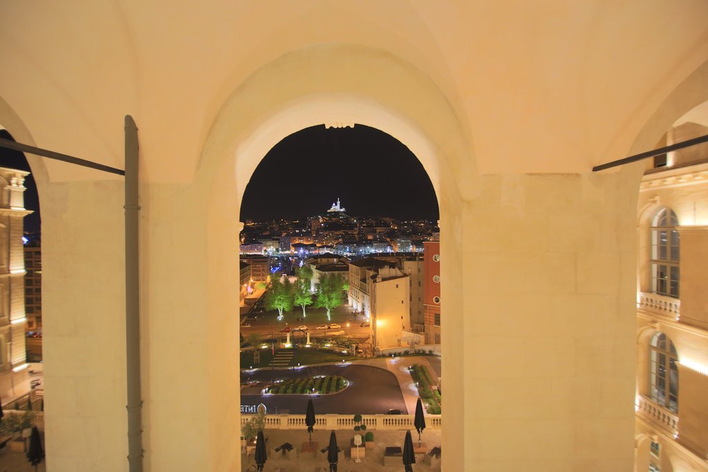 1 King Premium La Bonne Mere View