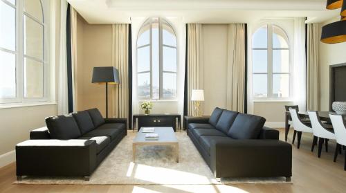 Prestige Suite with Harbour View