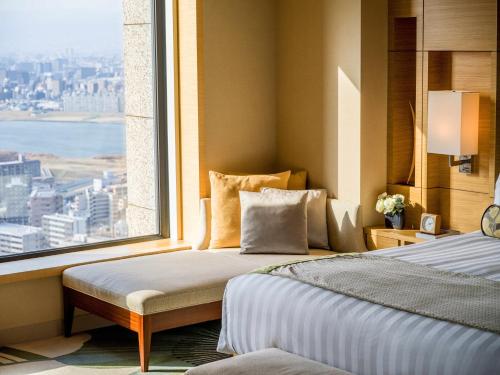 Club InterContinental Room
