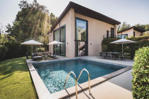 Three-Bedroom Villa (6 Adults) with Private Pool