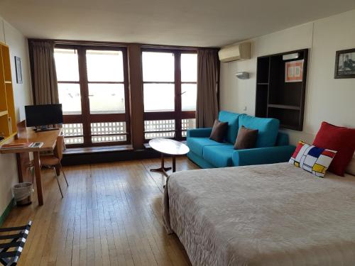 Double Room with Balcony - Park View