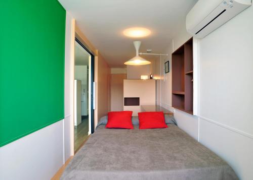 Deluxe Double Room with Balcony - Park View