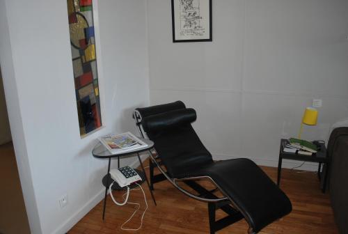 Deluxe Double Room with Balcony - Park View