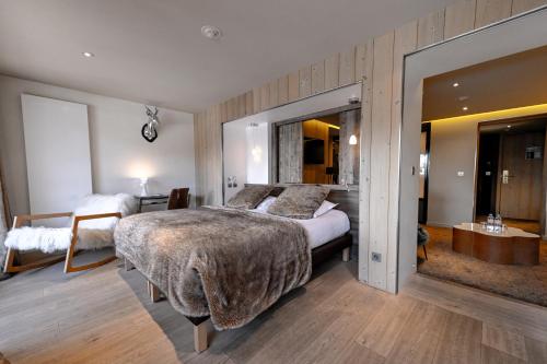 Suite, Mountain View