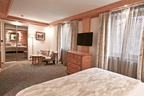 Superior Double Room - Village View