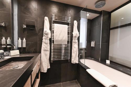 Superior Double Room with Lounge Mountain View