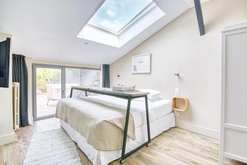 King Room with Spa Bath