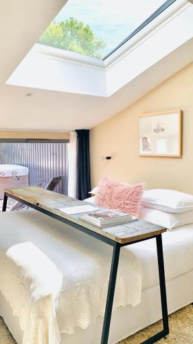 King Room with Spa Bath