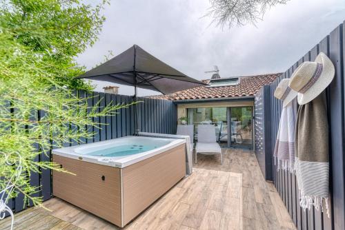 King Room with Spa Bath