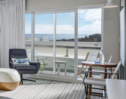 Coastal View Room with Two King Beds