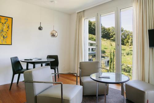 Studio with Balcony