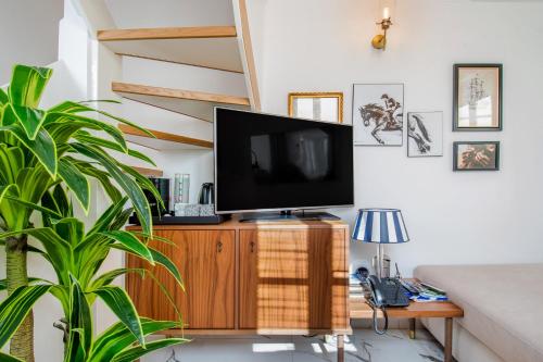 Cottage Room
