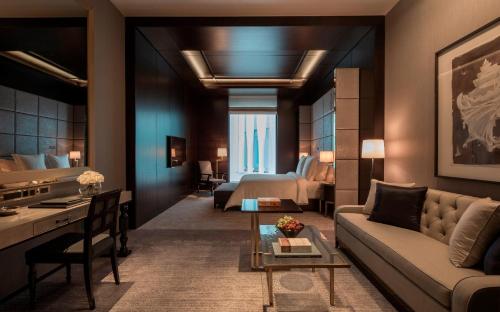 Executive Room - King Bed