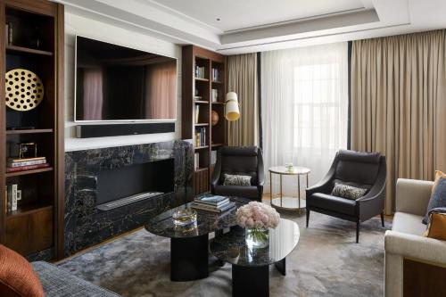 Three Bedroom Hotel Residence