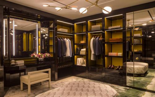 Royal Garden Suite 