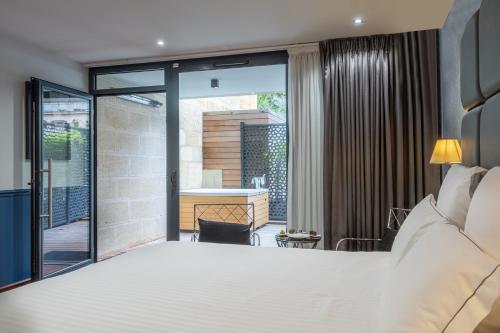 Prestige Double Room with Jacuzzi