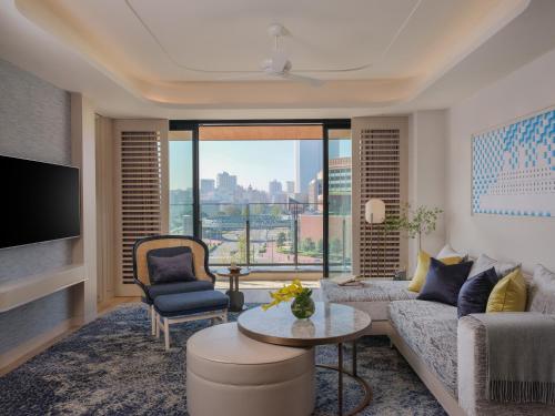 Intercontinental King Suite