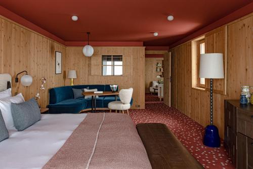 Prestige Suite