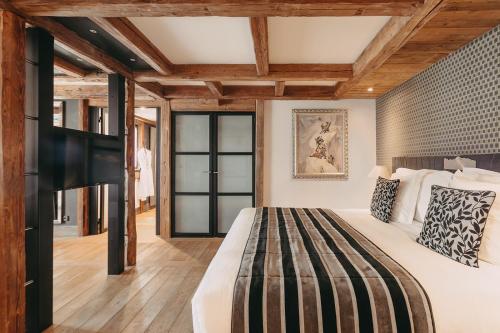 Junior Suite (2 Adults)