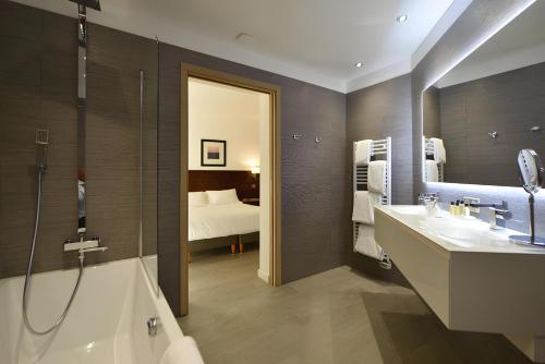 Double room with mountain view