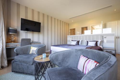 Panorama Room
