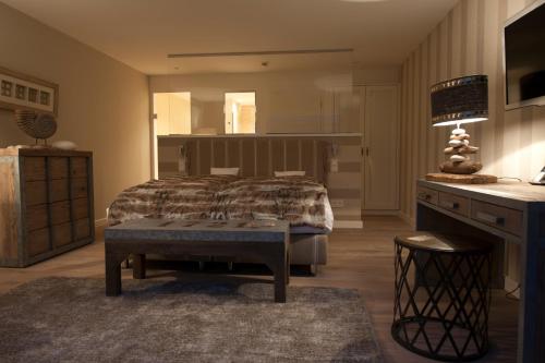 Flexible Double Room (1 stay - different rooms)  