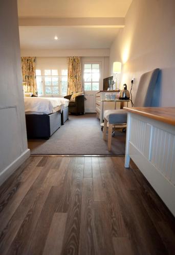 Twin Room with Garden View