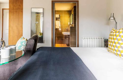 Double Room With Terrace