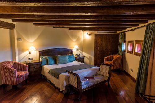 Double Room with Bath