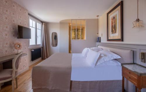 Superior Double Room with Garden View