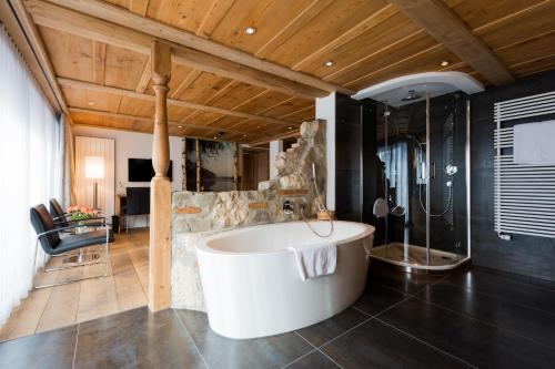Deluxe Junior Suite with Balcony and Panoramic View