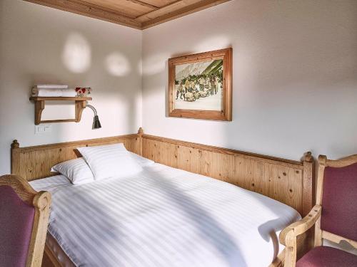 Superior Single Room with Mountain View