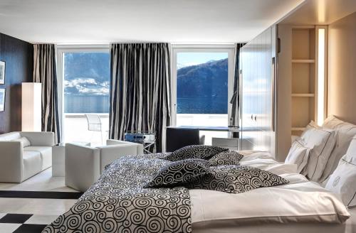 Junior Suite with Lake View