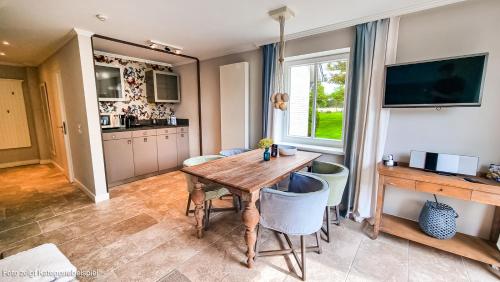 Garden Suite