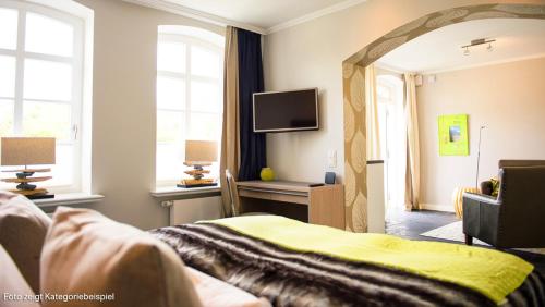 Refuge Suite